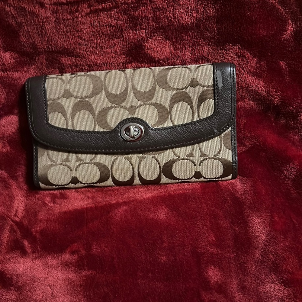 Coach wallet